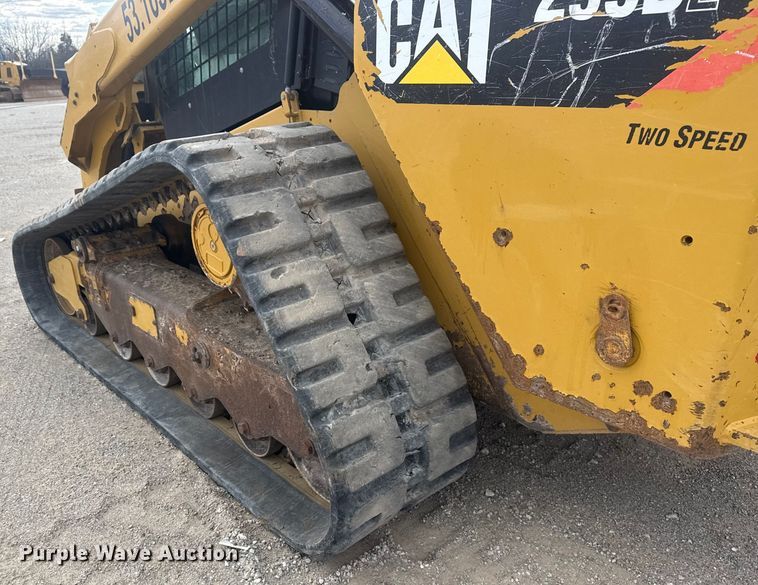 image for item DQ4223 2019 Caterpillar 299D2 tracked skid steer loader