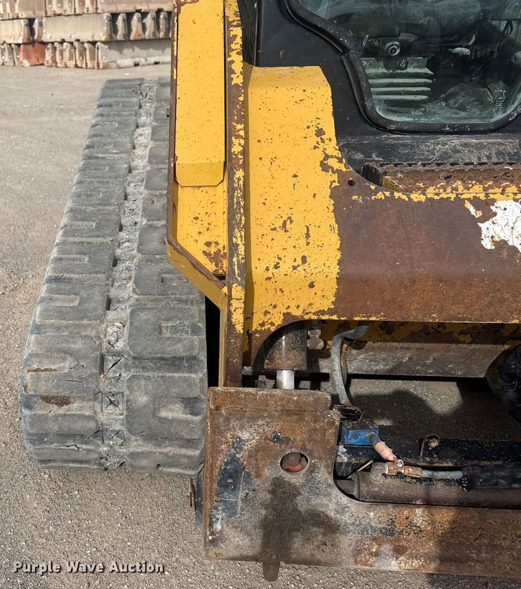 image for item DQ4223 2019 Caterpillar 299D2 tracked skid steer loader