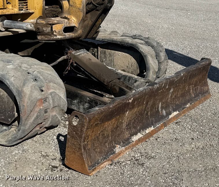 image for item DQ4224 2010 Caterpillar 305C CR mini excavator