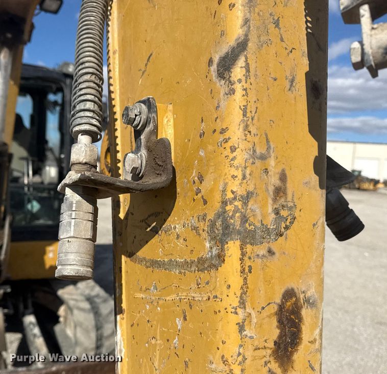 image for item DQ4224 2010 Caterpillar 305C CR mini excavator