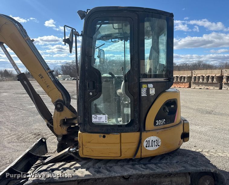 image for item DQ4224 2010 Caterpillar 305C CR mini excavator