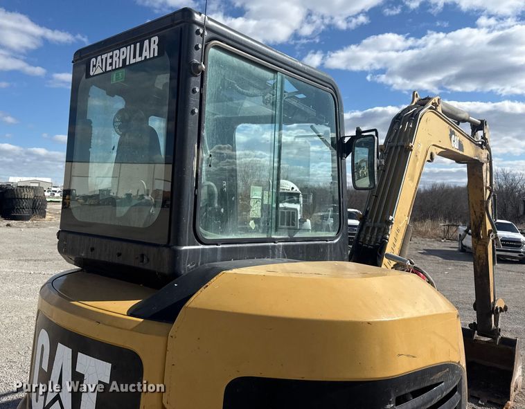 image for item DQ4224 2010 Caterpillar 305C CR mini excavator
