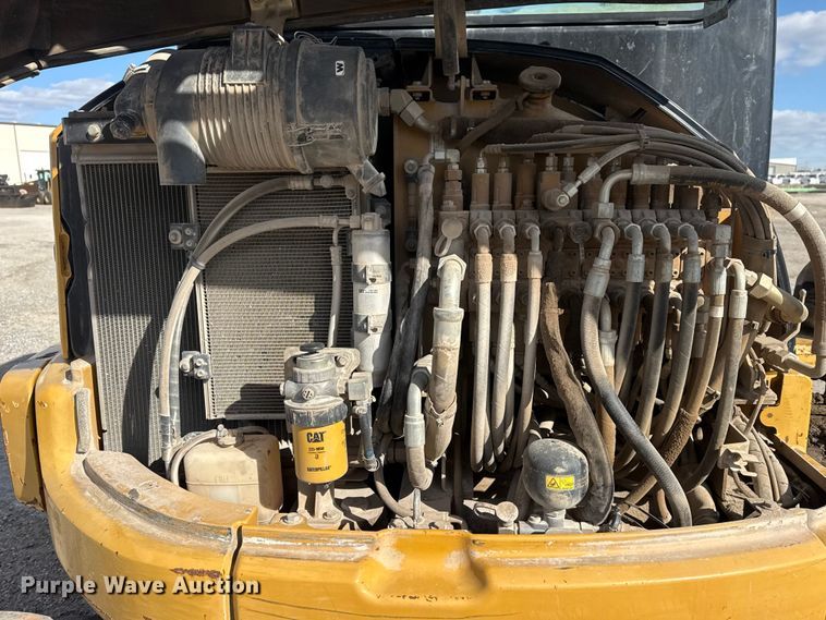 image for item DQ4224 2010 Caterpillar 305C CR mini excavator