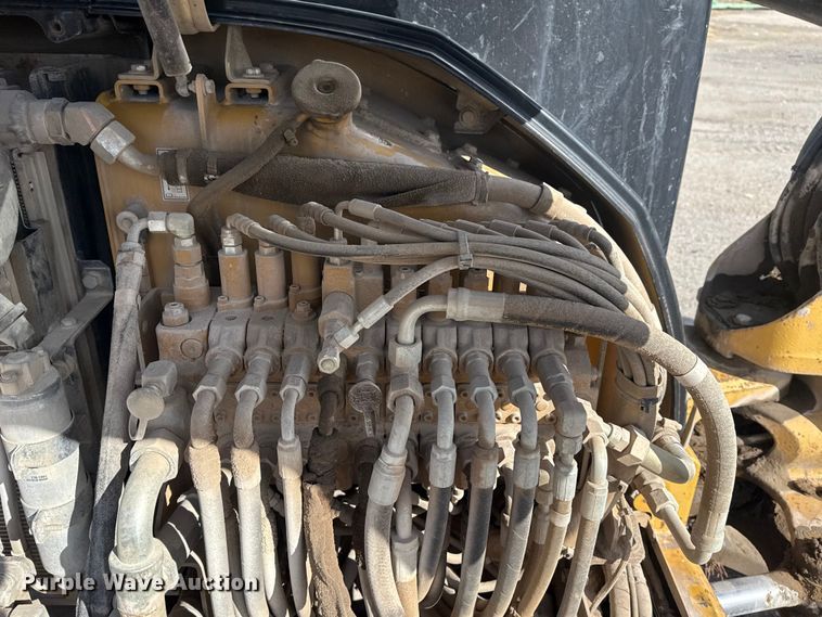 image for item DQ4224 2010 Caterpillar 305C CR mini excavator