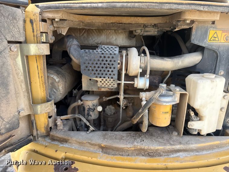 image for item DQ4224 2010 Caterpillar 305C CR mini excavator