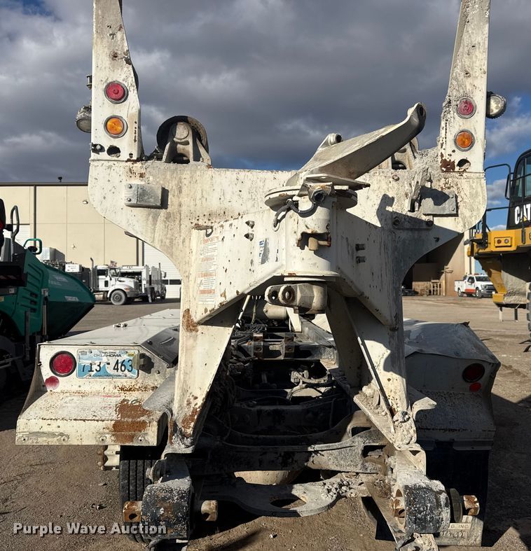 image for item DQ4232 2020 Kenworth T880 ready mix truck