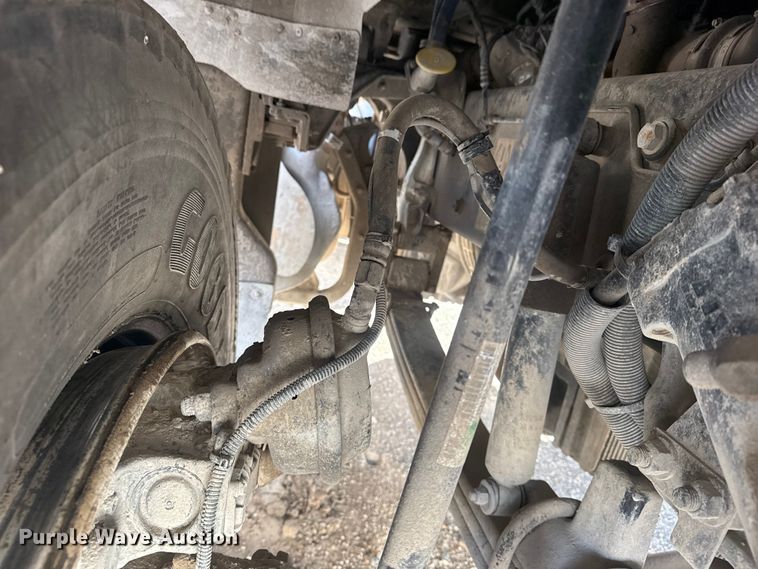 image for item DQ4232 2020 Kenworth T880 ready mix truck