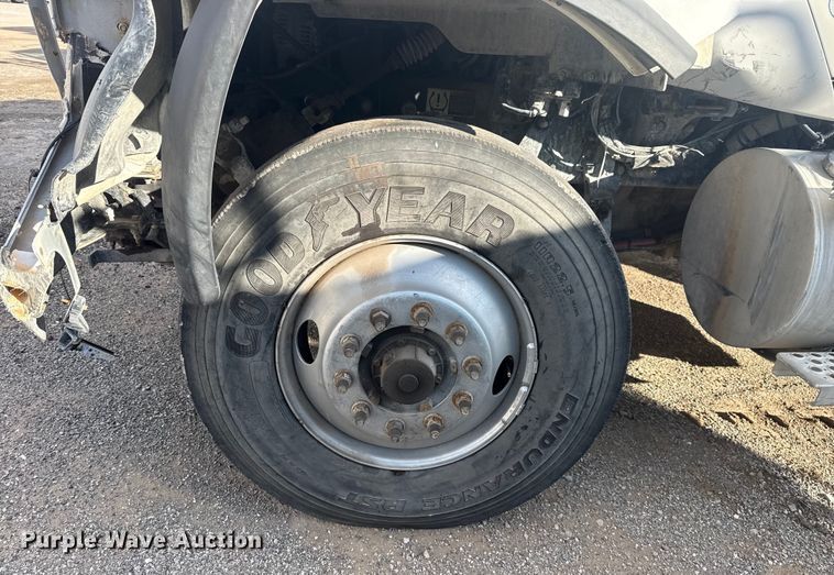 image for item DQ4232 2020 Kenworth T880 ready mix truck