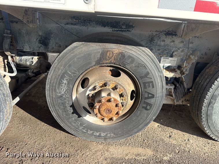 image for item DQ4232 2020 Kenworth T880 ready mix truck