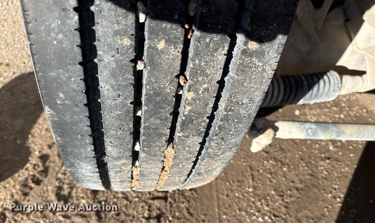 image for item DQ4232 2020 Kenworth T880 ready mix truck