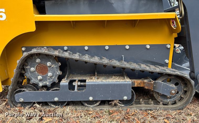 image for item DU0361 HIGHTOP HT25 tracked skid steer loader