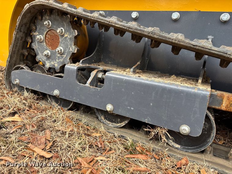 image for item DU0361 HIGHTOP HT25 tracked skid steer loader