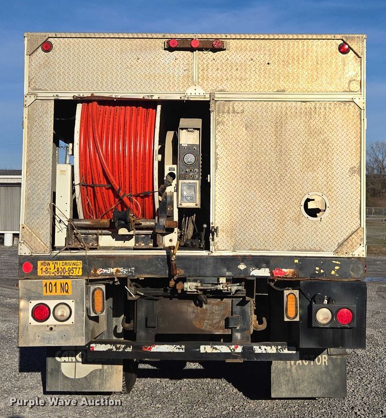 image for item DU2670 2009 International 4300 sewer jetter truck
