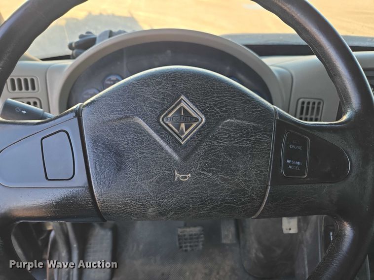 image for item DU2670 2009 International 4300 sewer jetter truck