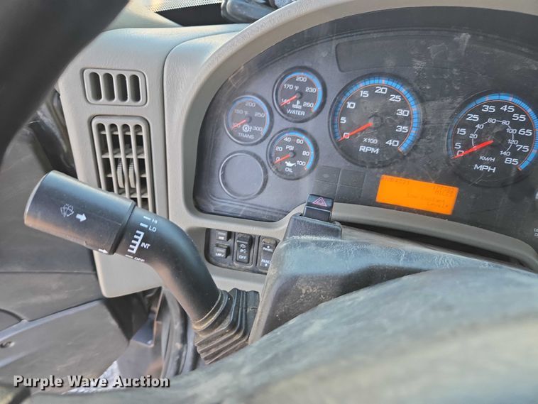 image for item DU2670 2009 International 4300 sewer jetter truck