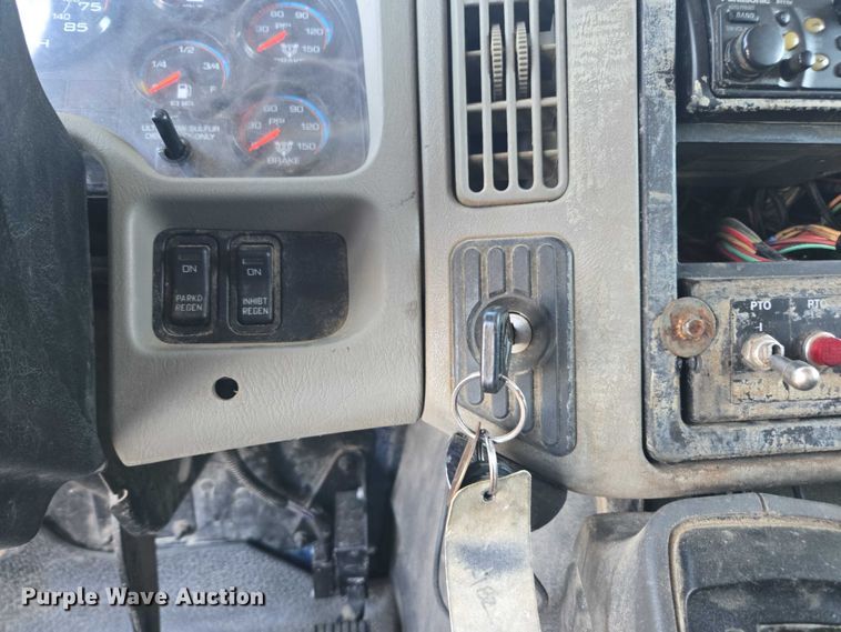 image for item DU2670 2009 International 4300 sewer jetter truck