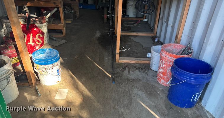 image for item DW1258 Shipping container