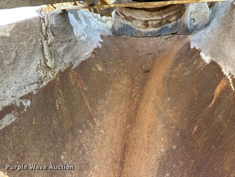 image for item DW4358 2006 Sterling L-Line ready mix truck