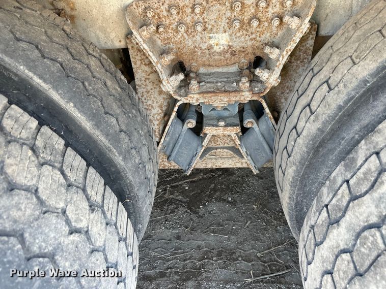 image for item DW4358 2006 Sterling L-Line ready mix truck