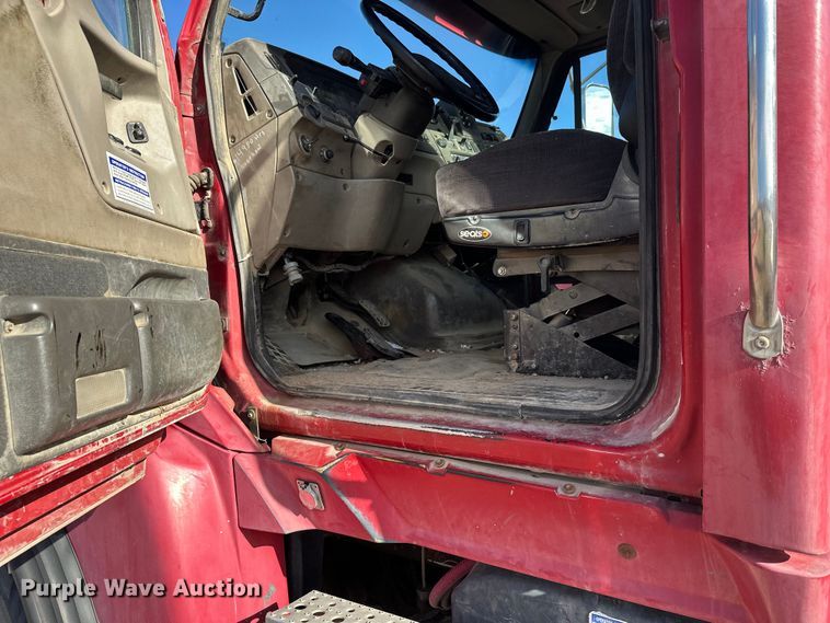 image for item DW4358 2006 Sterling L-Line ready mix truck