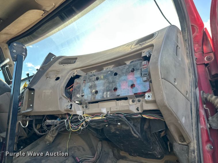 image for item DW4358 2006 Sterling L-Line ready mix truck