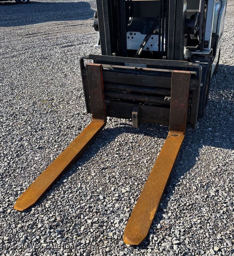 image for item DW7368 Nissan MCP1F2A20LV forklift