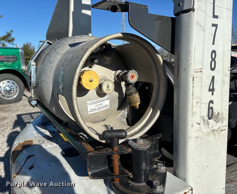 image for item DW7368 Nissan MCP1F2A20LV forklift