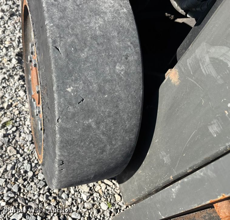 image for item DW7368 Nissan MCP1F2A20LV forklift