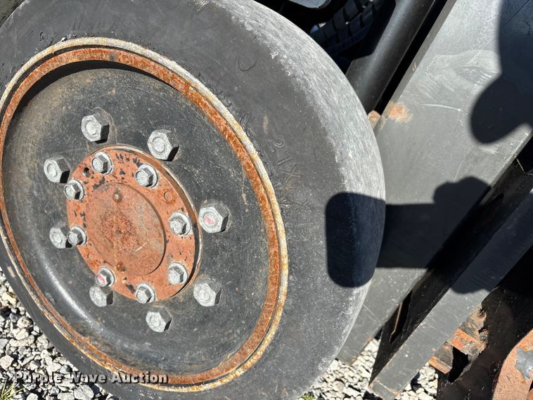 image for item DW7368 Nissan MCP1F2A20LV forklift