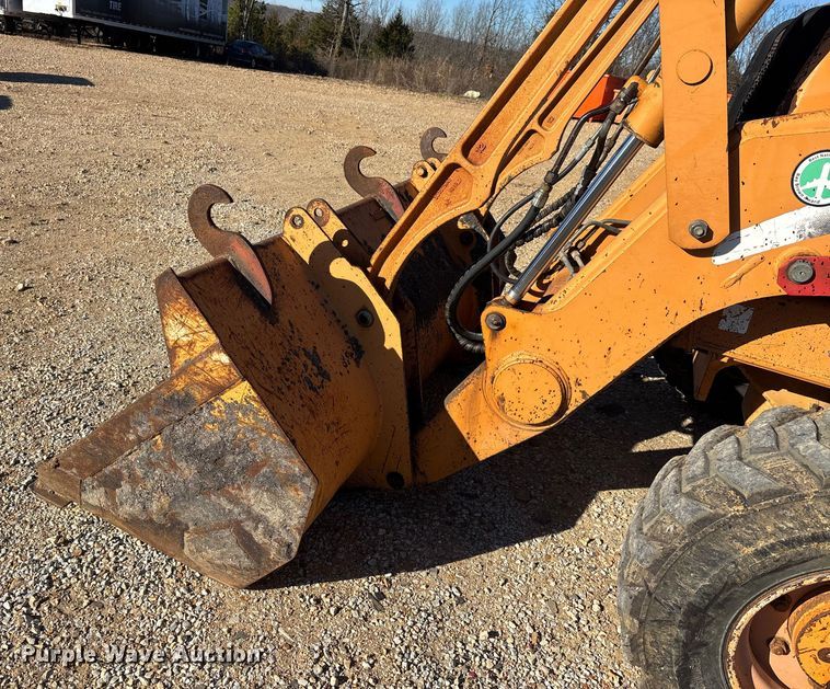 image for item DW7378 2005 Case 570M XT landscape tractor