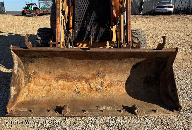 image for item DW7378 2005 Case 570M XT landscape tractor