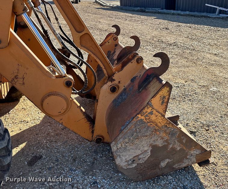 image for item DW7378 2005 Case 570M XT landscape tractor