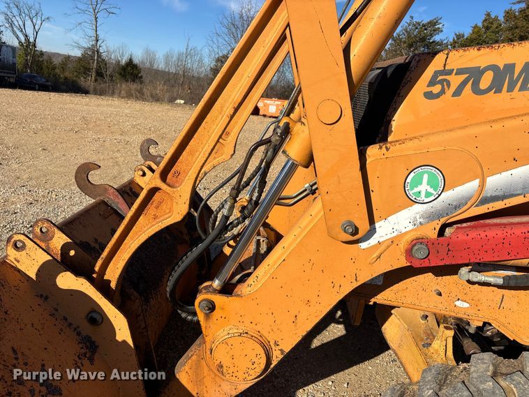 image for item DW7378 2005 Case 570M XT landscape tractor