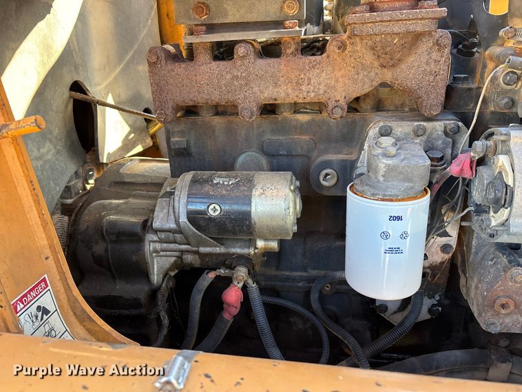 image for item DW7378 2005 Case 570M XT landscape tractor