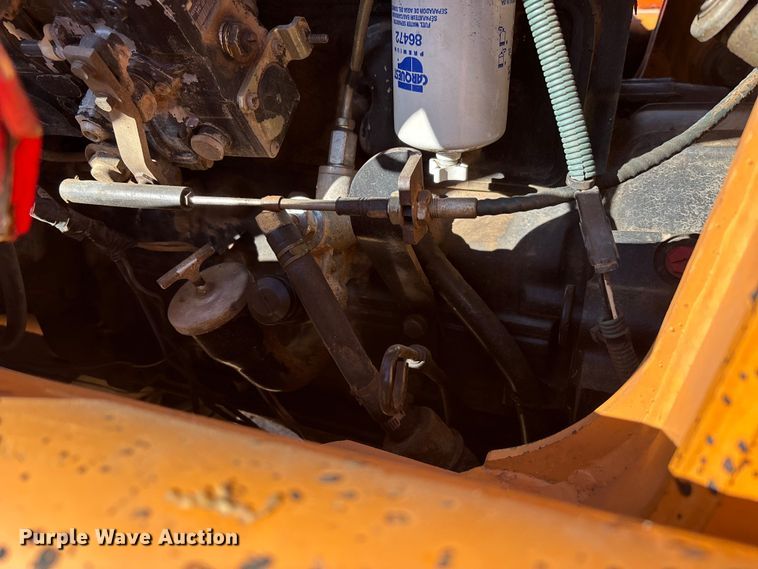 image for item DW7378 2005 Case 570M XT landscape tractor