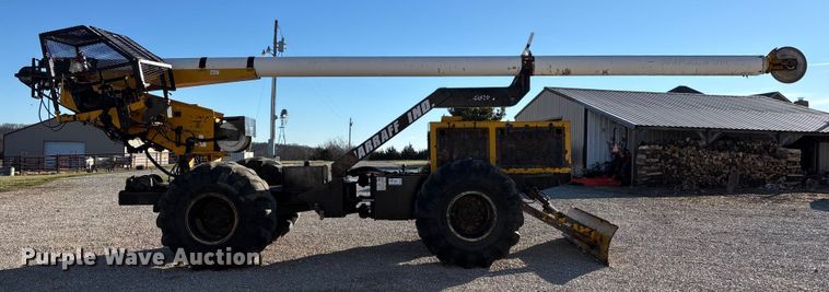 image for item DW7389 2006 Jarraff  All-terrain tree trimmer