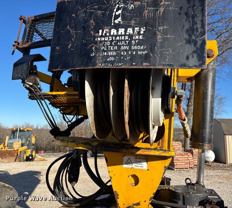 image for item DW7389 2006 Jarraff  All-terrain tree trimmer