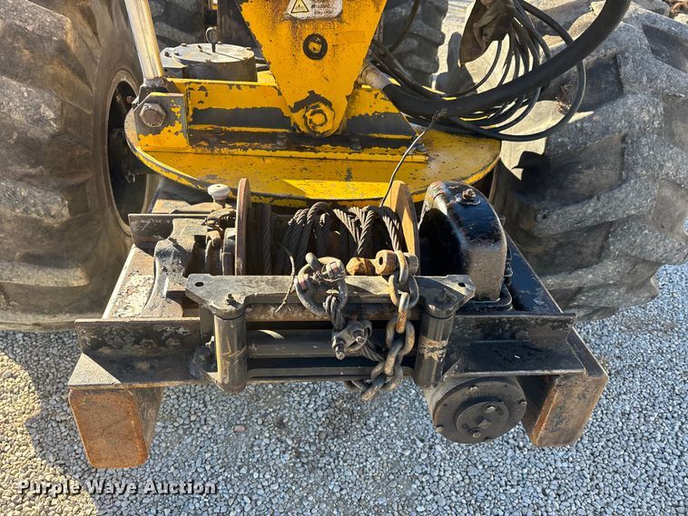 image for item DW7389 2006 Jarraff  All-terrain tree trimmer