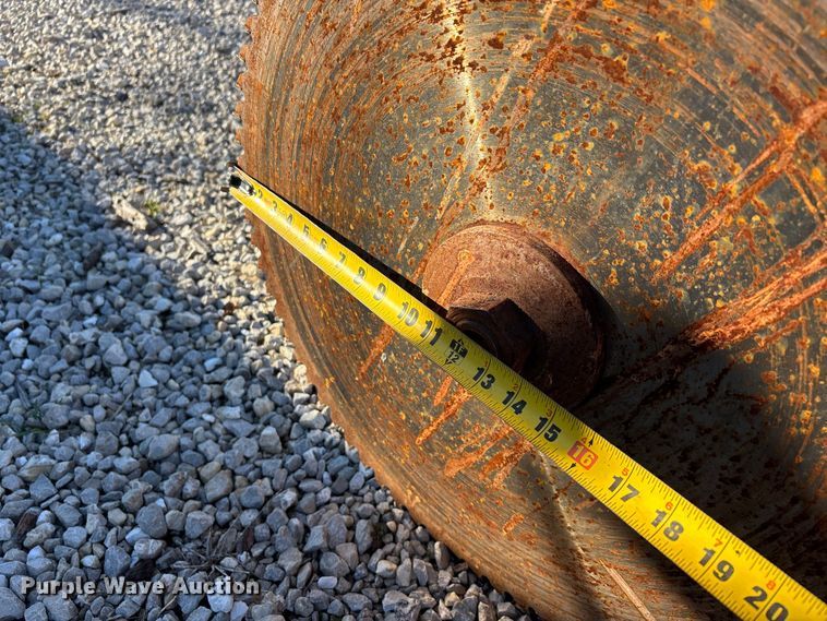 image for item DW7389 2006 Jarraff  All-terrain tree trimmer