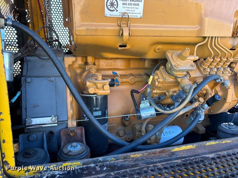 image for item DW7389 2006 Jarraff  All-terrain tree trimmer