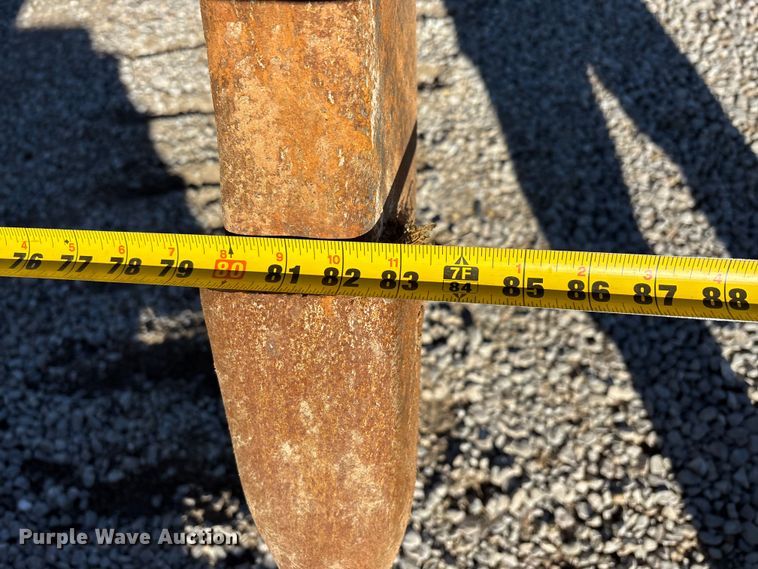 image for item DW7390 Caterpillar D6H series II dozer