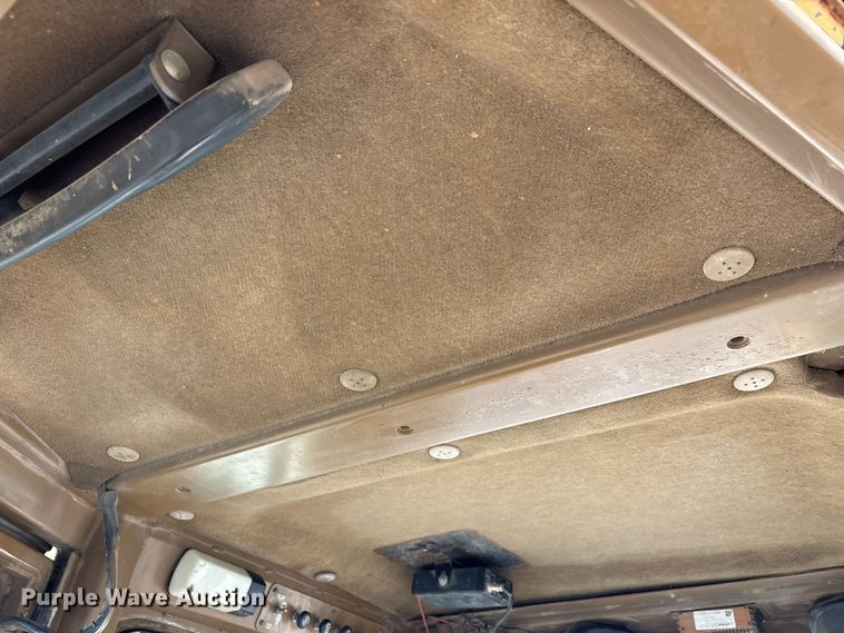 image for item DW7390 Caterpillar D6H series II dozer