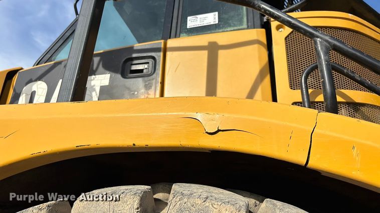 image for item DW7402 2015 Caterpillar 740B articulated haul truck