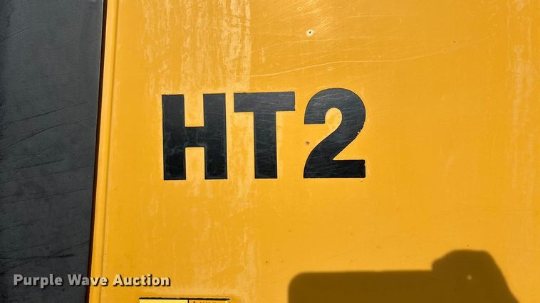 image for item DW7402 2015 Caterpillar 740B articulated haul truck