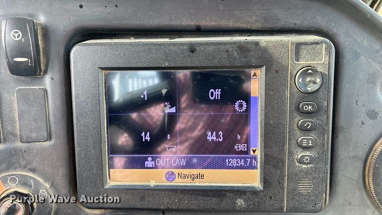 image for item DW7402 2015 Caterpillar 740B articulated haul truck