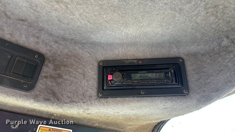 image for item DW7402 2015 Caterpillar 740B articulated haul truck