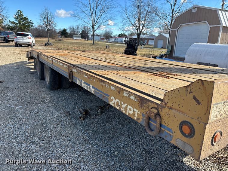 image for item DW7406 2007 Eager Beaver 20XPT equipment trailer