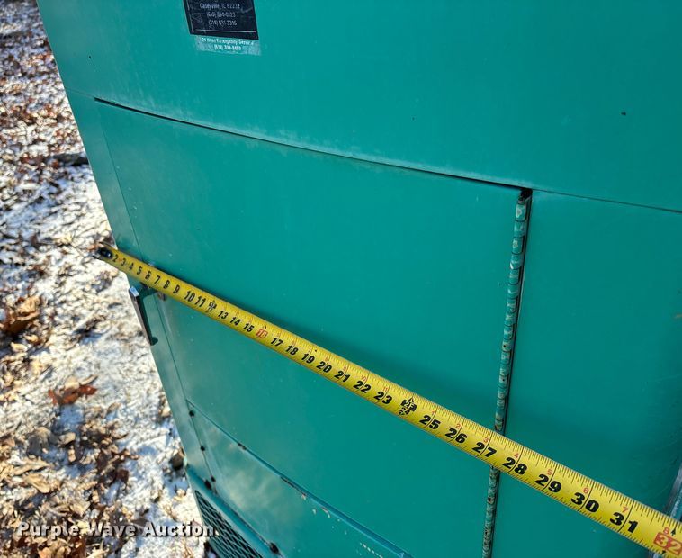 image for item DW7426 Onan generator