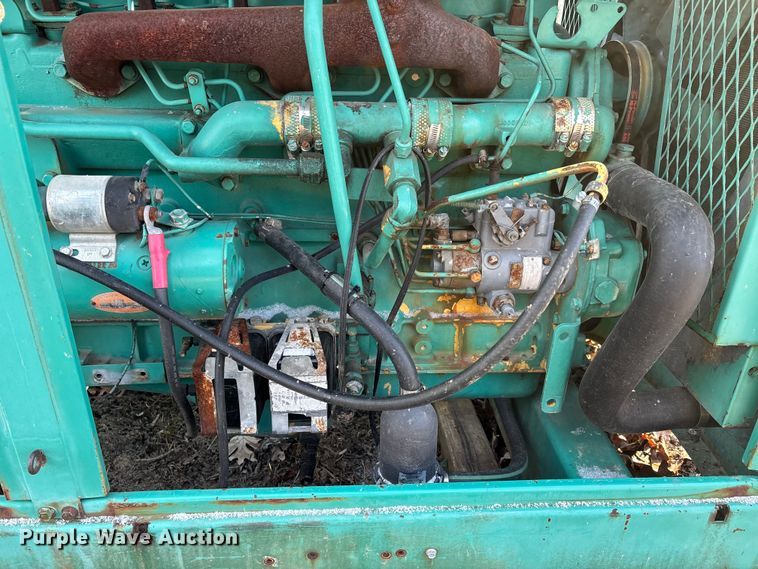 image for item DW7426 Onan generator