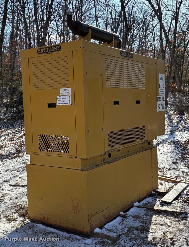 image for item DW7427 Katolight D25FGH4 generator